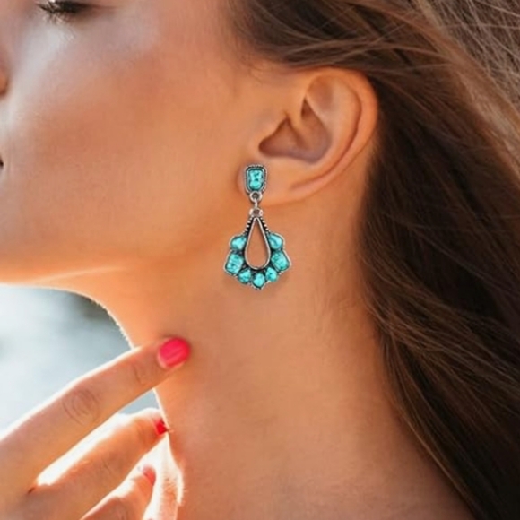 Western Style Turquoise Earrings Set of 2 NWT - Picture 3 of 3